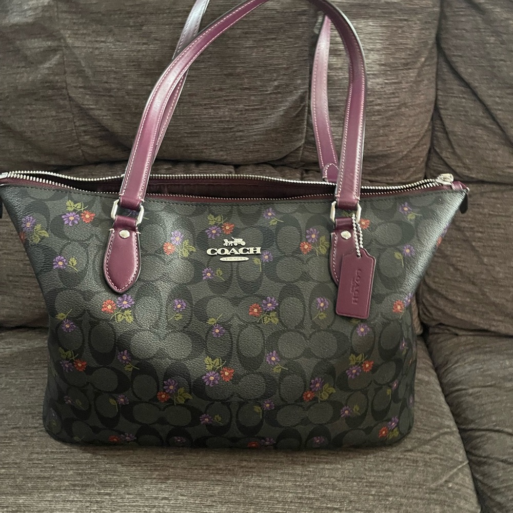 Coach Women's Floral Tote Bag - Black and Purple